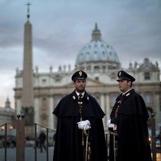 Le Vatican doit s'adapter aux technologies pour éviter les fuites durant le conclave. [Emilio Morenatti]
