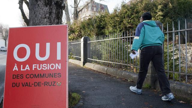 Les communes du Val-de-Ruz avaient dit oui à la fusion le 27 novembre 2011. [Sandro Campardo]