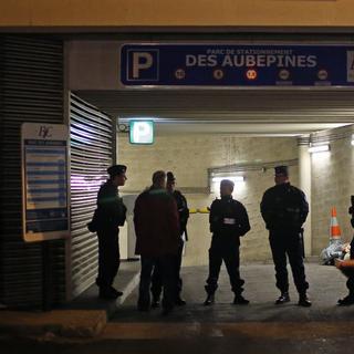 Le tireur présumé a été arrêté mercredi dans un parking à Bois-Colombes, dans la banlieue parisienne.