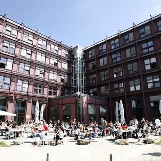 Le bâtiment L'Anthropole à l'Université de Lausanne, siège de l’Antenne romande de l’Institut suisse pour l’étude de l’art. [Laurent Gillieron]