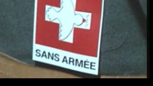 Initiative du GSSA pour une Suisse sans armée. [RTS]