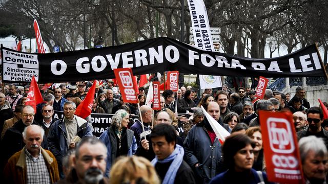 Les manifestants ont défilé dans les rues de Lisbonne. [PATRICIA DE MELO MOREIRA]