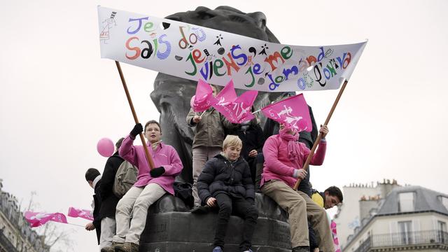 De jeunes manifestants ont également pris part à la mobilisation, ce dimanche 13 janvier 2013 à Paris. [Lionel Bonaventure]