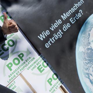 Le Conseil fédéral recommande de rejeter l'initiative "Halte à la surpopulation" déposée par l'association écologie et population (Ecopop). [Marcel Bieri]