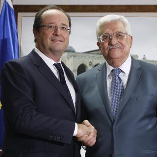 Le président François Hollande est en visite à Ramallah, où il a rencontré le président palestinien Mahmoud Abbas. [EPA/Keystone - Majdi Mohammed]