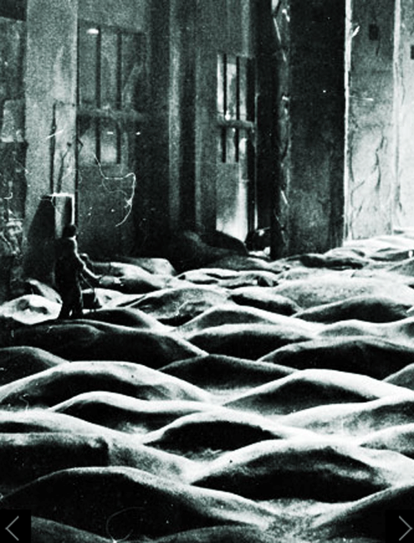 La Maison d'Ailleurs revient sur le drame de Tchernobyl à travers son exposition "Stalker". [Mosfilm]
