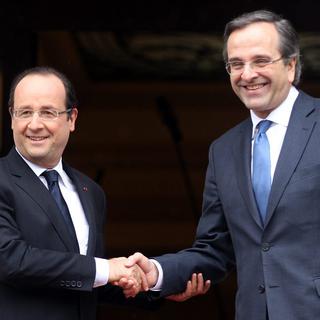 Le président français François Hollande rencontre le Premier ministre grec Antonis Samaras à Athènes. [EPA/Orestis Panagiotou]