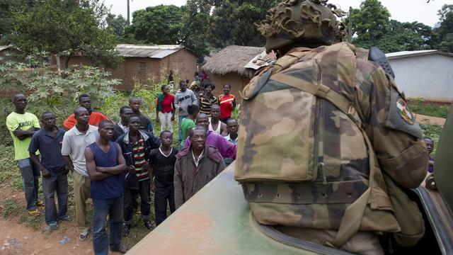 Débuts des opérations de l'armée française à Bangui, capitale de Centrafrique. [EPA/DENNIEL MELANIE]