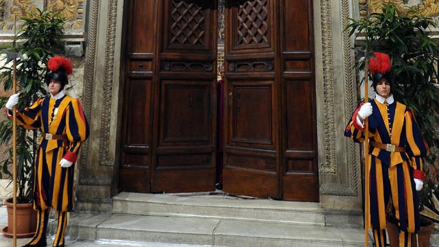 Le conclave se déroule derrière les portes closes de la Chapelle Sixtine. [Osservatore Romano]