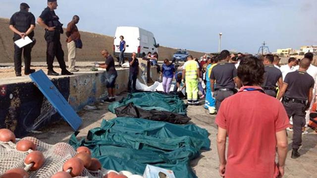 Un bateau transportant environ 500 migrants a fait naufrage près de Lampedusa. [EPA/Keystone - Nino Randazzo]