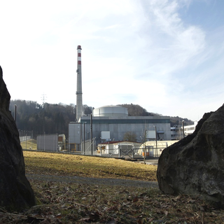 Après les évènements survenus au Japon, la Suisse doit-elle sortir du nucléaire? [Peter Klaunzer]