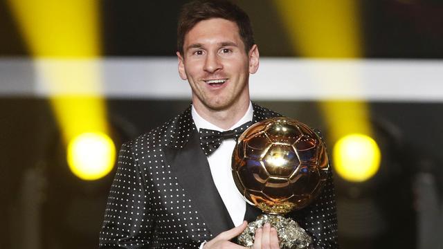 Avec ce quatrième Ballon d'Or, Messi ajoute un nouveau record à sa collection. [Michael Buholzer]