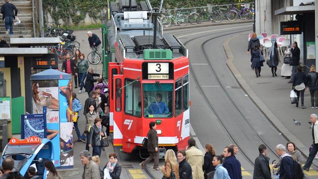 Le tram jurassien va bénéficier d'une grande visibilité: 45 millions d'usagers par année à Bâle. [Gaël Klein]