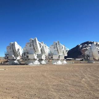 Jeudi 6 novembre: le gigantesque site de télescopes installé dans le désert d'Atacama fête ses 50 ans. [ESO]