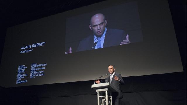 En préambule à la Nuit des nominations pour le Prix du cinéma suisse mercredi soir à Soleure, le ministre de la Culture Alain Berset a fait l'éloge du cinéma helvétique. [Lukas Lehmann]