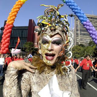 Défilé de la Gay Pride à Sao Paulo, en 2003. [Inacio Teixeira]