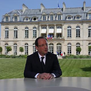 François Hollande s'est exprimé depuis le jardin de l'Elysée à Paris. [Philippe Wojazer]