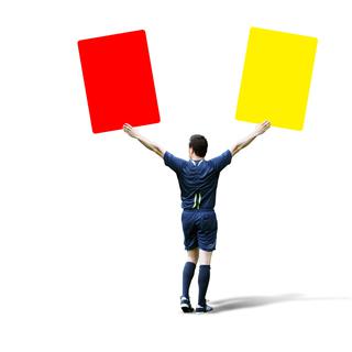 Arbitre, carton jaune, carton rouge [© Thaut Images]