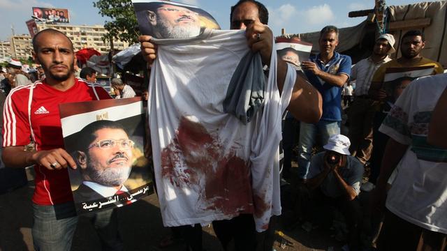 Plus de 40 personnes ont été tuées durant la dispersion par l'armée d'une manifestation de soutien au président déchu Mohamed Morsi. [Khaled Elfiqi]
