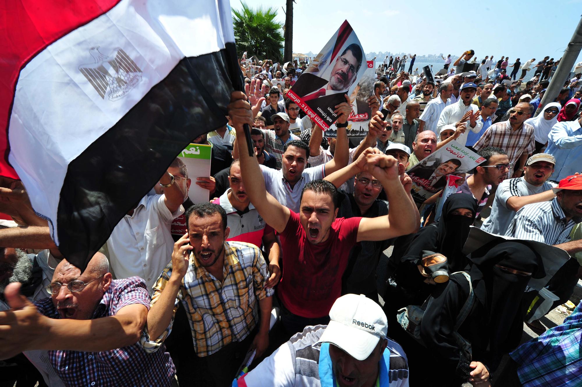 Des partisans du président déchu Mohamed Morsi ont répondu à l'appel à manifester des Frères musulmans, ici à Alexandrie.