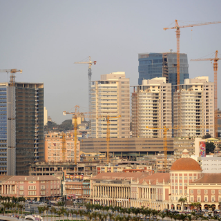 L'Angola est l'un des symboles de la forte croissance économique du continent africain. [Stéphane de Sakutin]