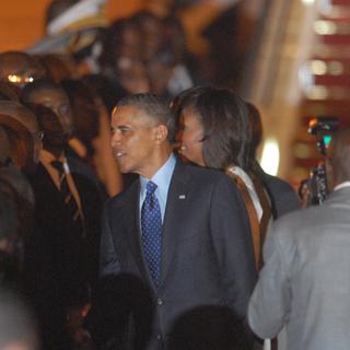 Barack Obama, en visite en Afrique, devrait se rendre au chevet de Nelson Mandela. [EPA/Aliou Mbaye]