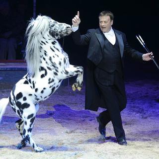 Frédy Knie Jr, dresseur de chevaux pour le cirque Knie. [Walter Bieri]