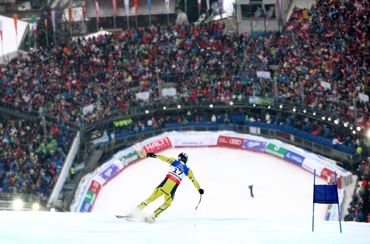 Une foule énorme espérait l'or pour les Autrichiens. C'est Svindal qui repartira avec... [EQ Images - Mario Kneisl]