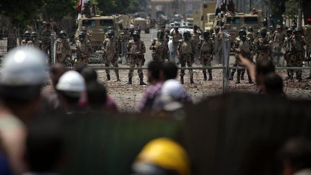 La tension est croissante en Egypte après la destitution par l'armée du président islamiste. [Khalil Hamra]