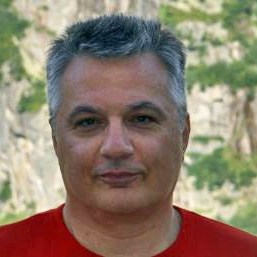 Michel Vakaloulis.
