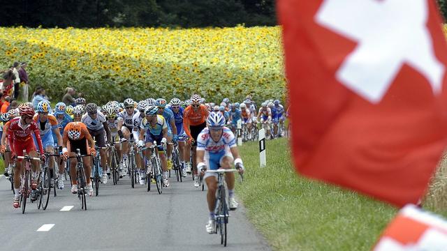 La 15e étape du Tour de France en Suisse, entre Pontarlier et Verbier le 19 juillet 2009. [Keystone - Nicolas Bouvy]