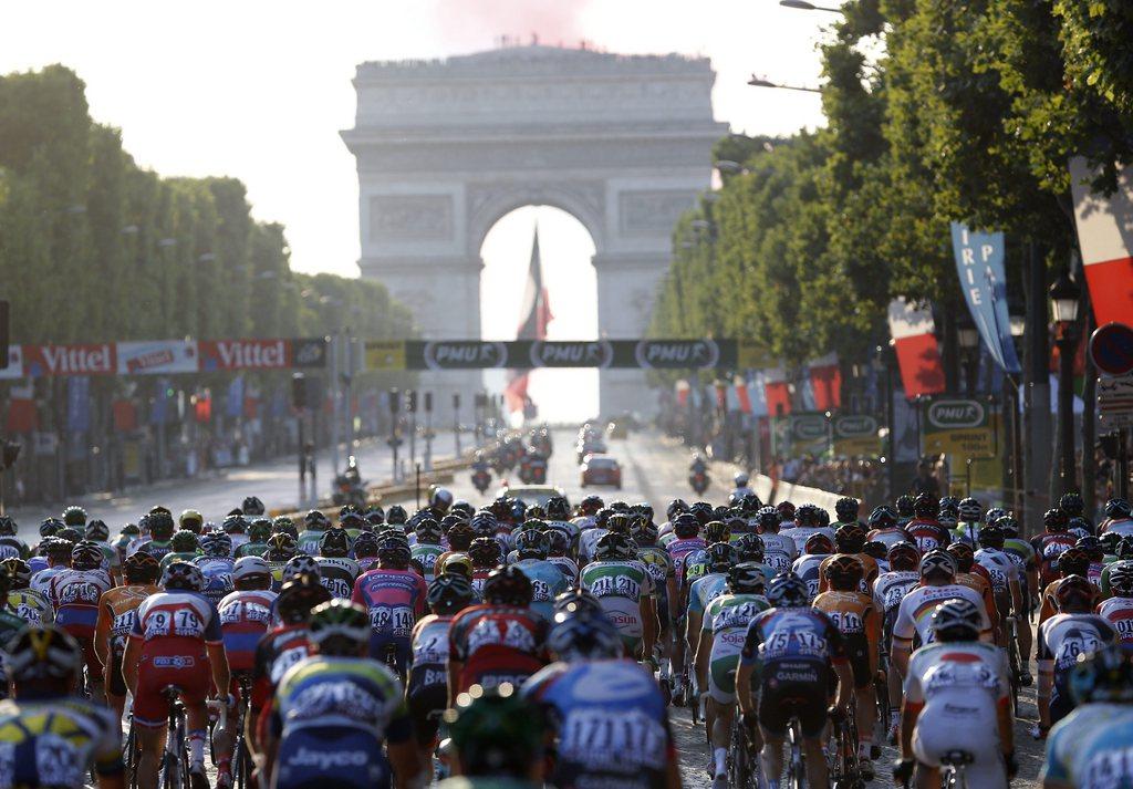 Le Tour de France cuvée 2013 a présenté des décors magnifiques. [Yoan Valat]