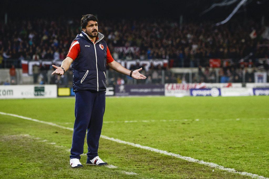 Gattuso semblait en plein désarroi sur le banc sédunois. [JEAN-CHRISTOPHE BOTT]