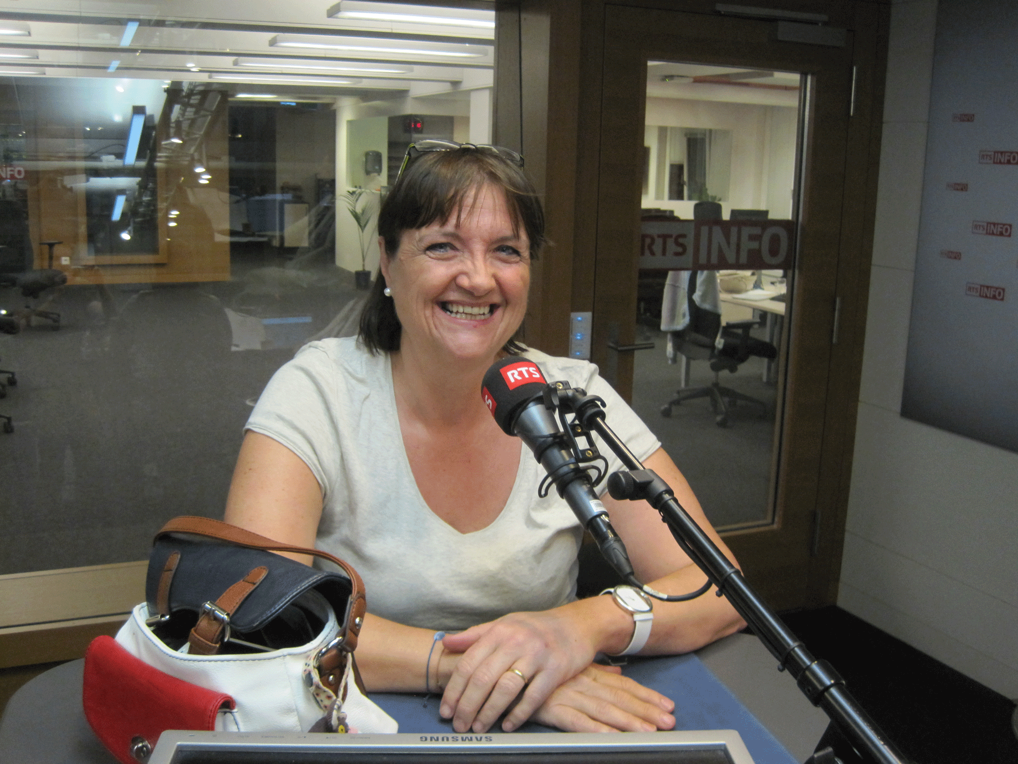 Isabelle Descombes, directrice de l'Association des familles mono-parentales à Genève, membre du parti des Verts depuis 2010. [Alexandre Davoine]