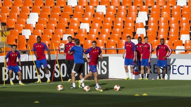 Les Bâlois à l'entraînement mercredi à Valence. [Georgios Kefalas]