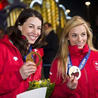 Dominique Gisin et Lara Gut vont-elles glaner une 2e médaille? [Jean-Christophe Bott]