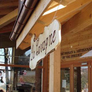 La coopérative a ouvert deux magasins dans le Val d’Illiez. [valais-terroir.ch]