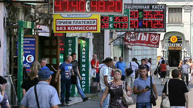 Russie économie rouble crise Ukraine-La Russie se dit aujourd'hui au bord de la récession. [EPA/Yuri Kochetkov]