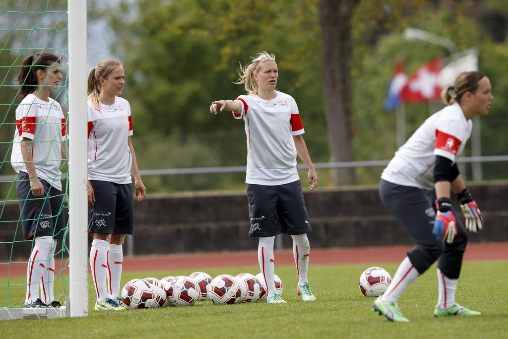 Lara Dickenmann marquera-t-elle à nouveau contre l'Islande? [KEYSTONE - Di Nolfi]