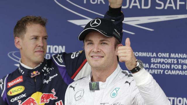 Rosberg (à droite) et Vettel partiront en 1ère ligne. [David Josek]