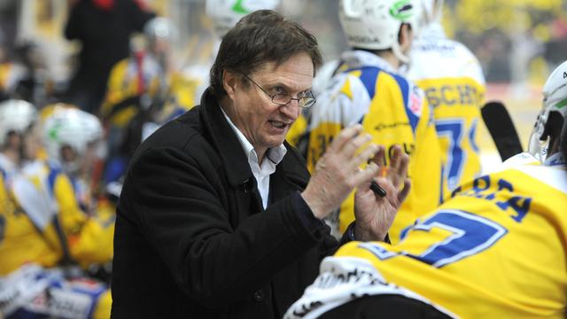 Arno Del Curto restera fidèle à son HC Davos, où il est sous contrat jusqu'en 2015. [Davide Agosta]