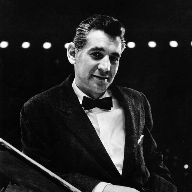 Leonard Bernstein, 1958. [AFP - The Art Archive]