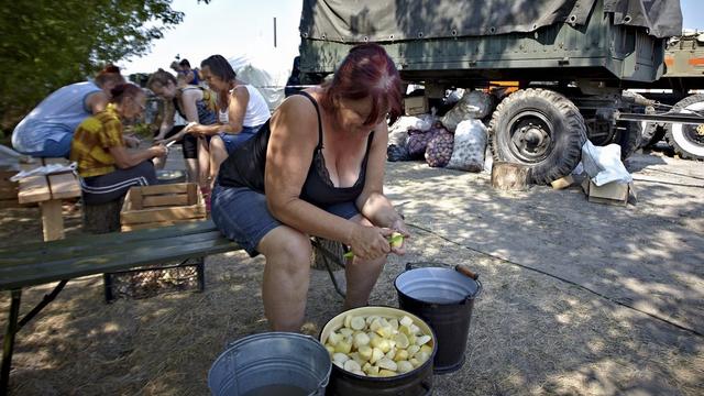 La situation humanitaire des populations de Donetsk et Lougansk (photo) est jugée "critique" par la Croix-Rouge. [EPA/Sergei Kozlov]