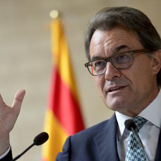 Artur Mas, président de la Catalogne, a annoncé mardi qu'une forme alternative de consultation sur l'indépendance de la région serait organisée le 9 novembre. [JOSEP LAGO]