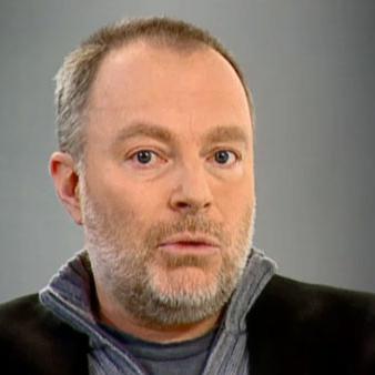 Pierre Naftule sur le plateau de l'émission "Pardonnez-moi" de Darius Rochebin le 27 mars 2011. [RTS]