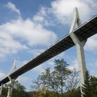 Le pont de la Poya est devenu le nouveau symbole de la ville de Fribourg [Jean-Christophe Bott]