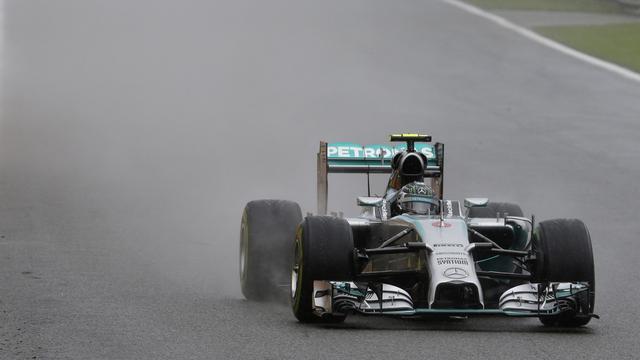 Nico Rosberg devant son coéquipier Lewis Hamilton. [Luca Bruno]