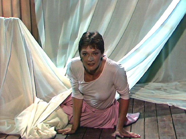 Véronique Mermoud dans le spectacle "S.Corinna Bille", en 1981. [RTS]