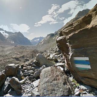 Google a baladé ses caméras sur les chemins de montagnes dans les Alpes. [Google]