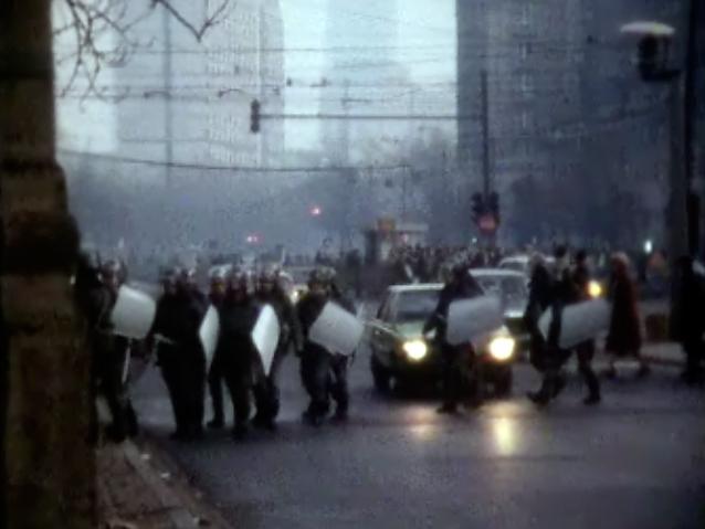 En Pologne après le coup d'Etat de Jaruzelski. [RTS]